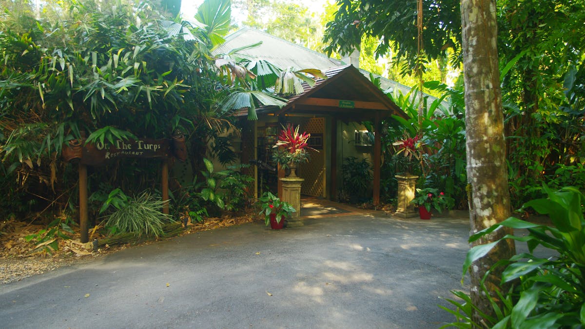 Heritage Lodge entrance