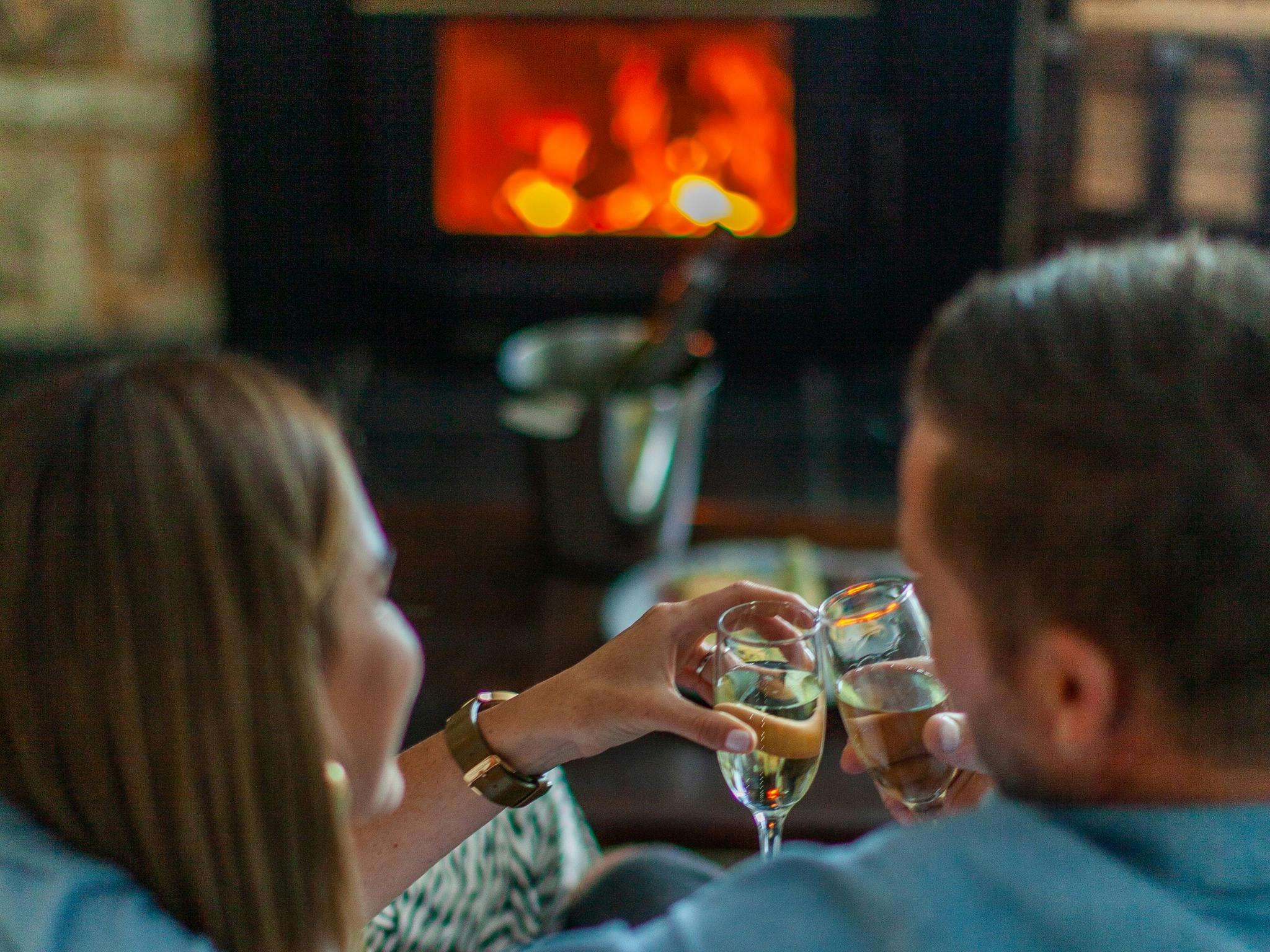 쌀쌀한 날씨에 긴장을 풀고 휴식을 취하기 좋은 곳