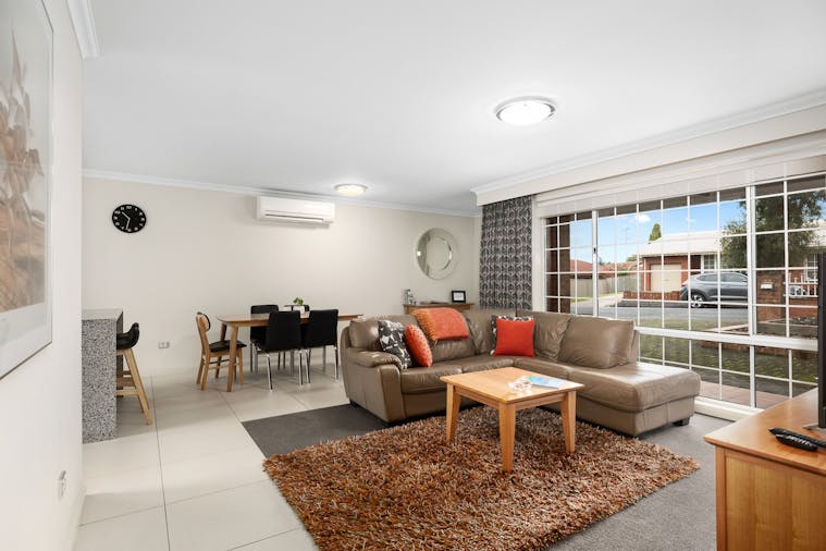 City Two Apartment