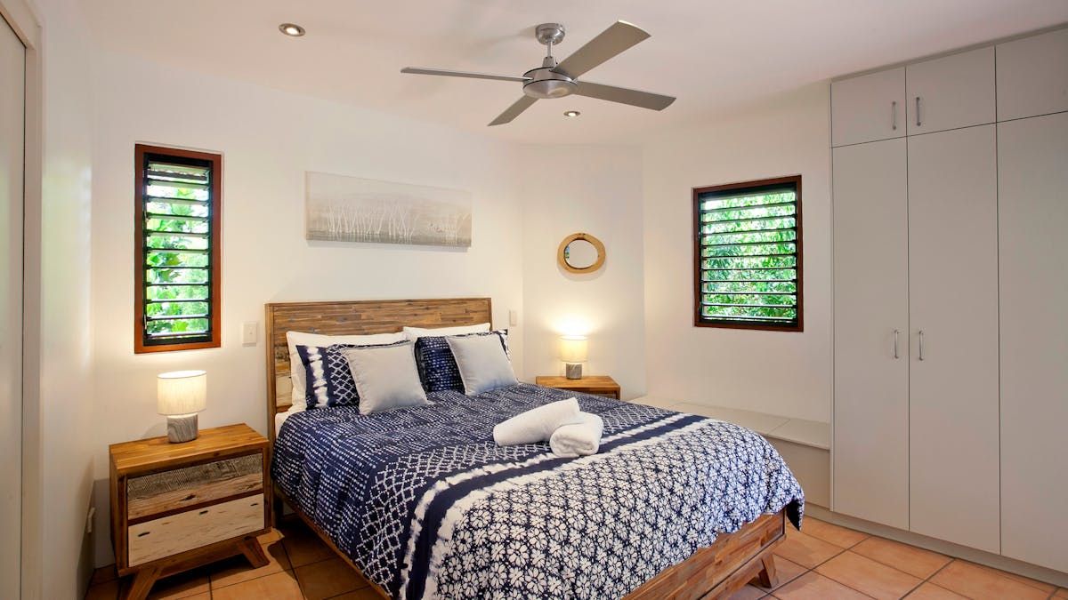 Queen bedroom