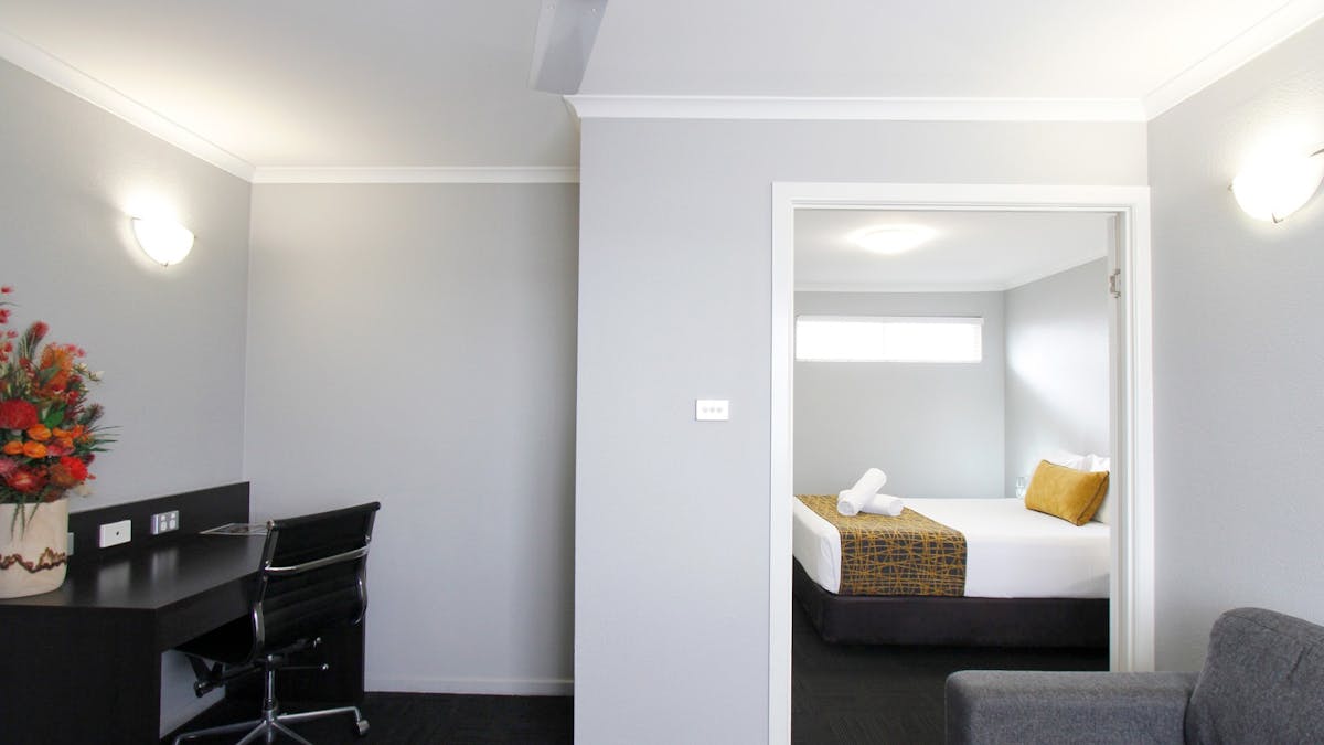 Queen Suite
