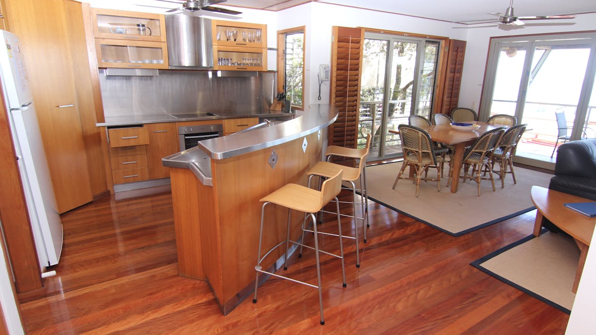 Claytons on Cylinder 9 kitchen