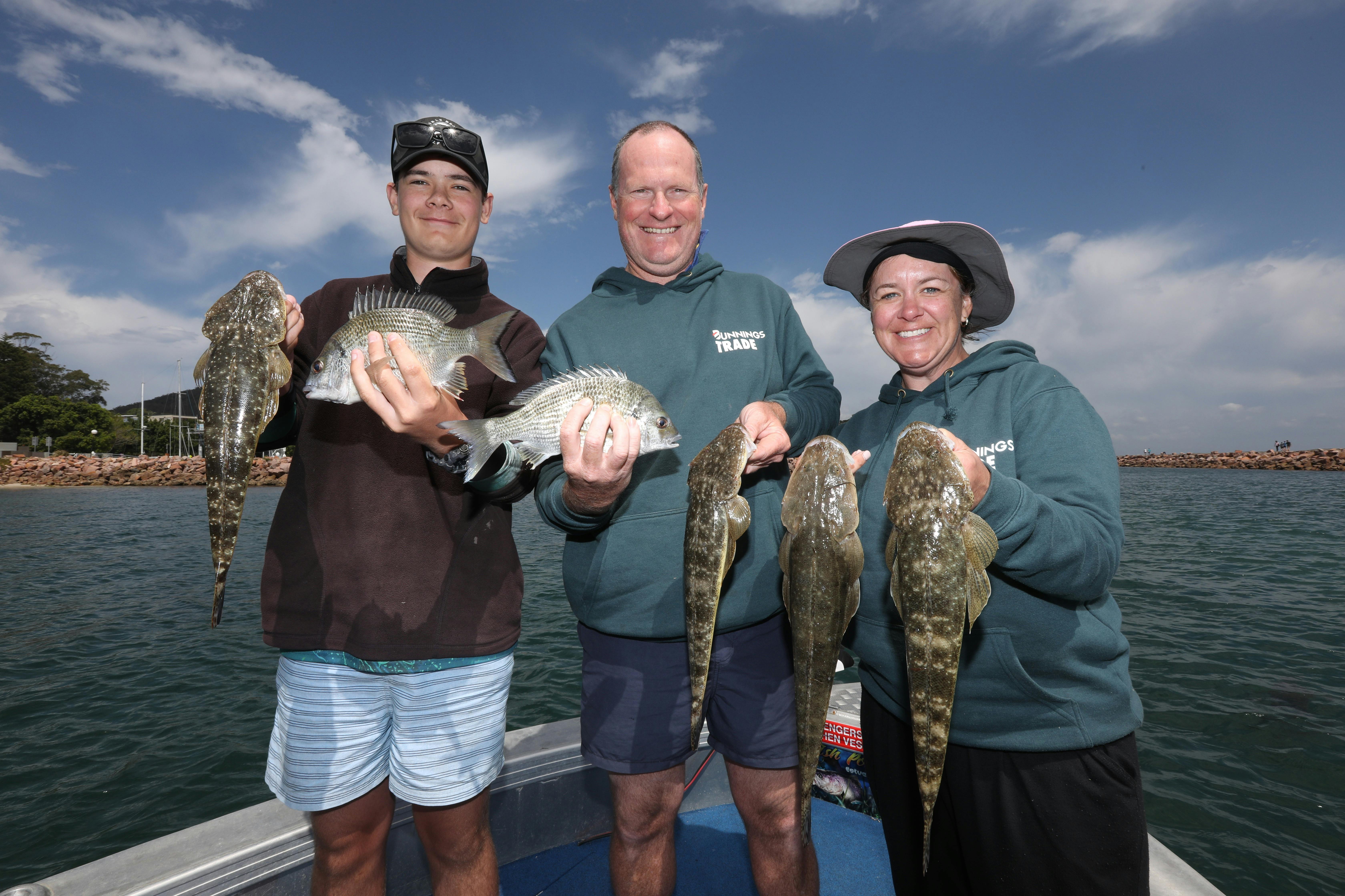 Fish Port Stephens Estuary Charters | NSW Holidays ...