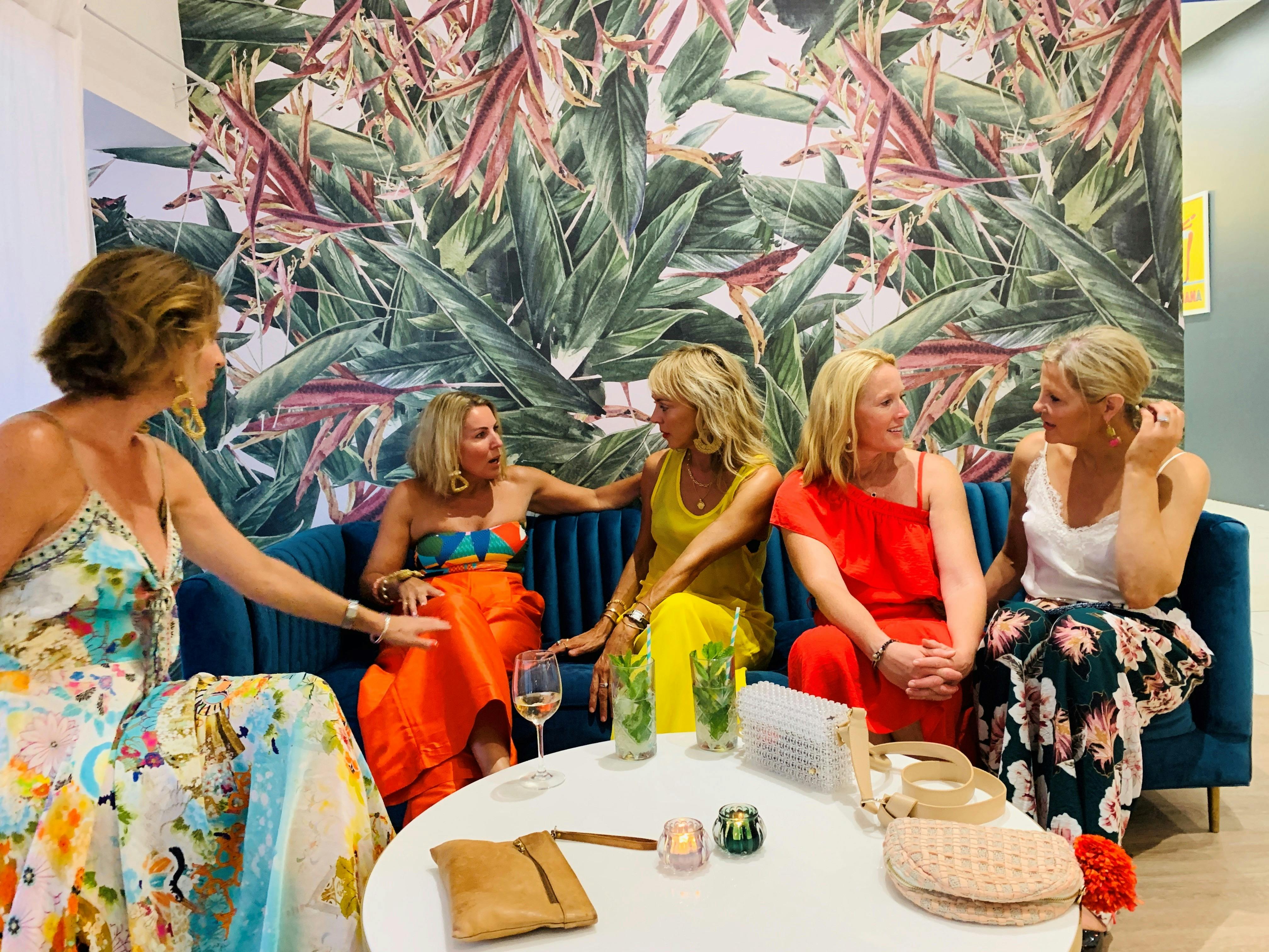 Cubana Cantina Bar - Drinks with Friends