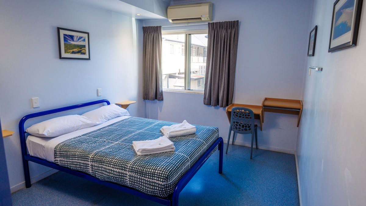 YHA Cairns double room