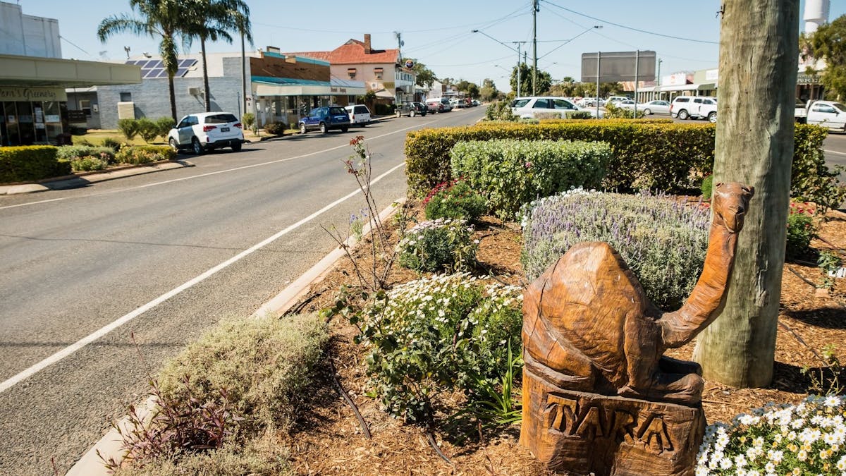 Enjoy the sculptures and shops before heading to the local for  refreshments.