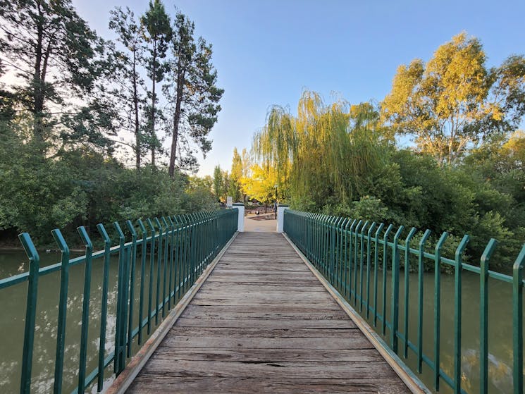 Burley Griffin Community Gardens bridge linking to City Park