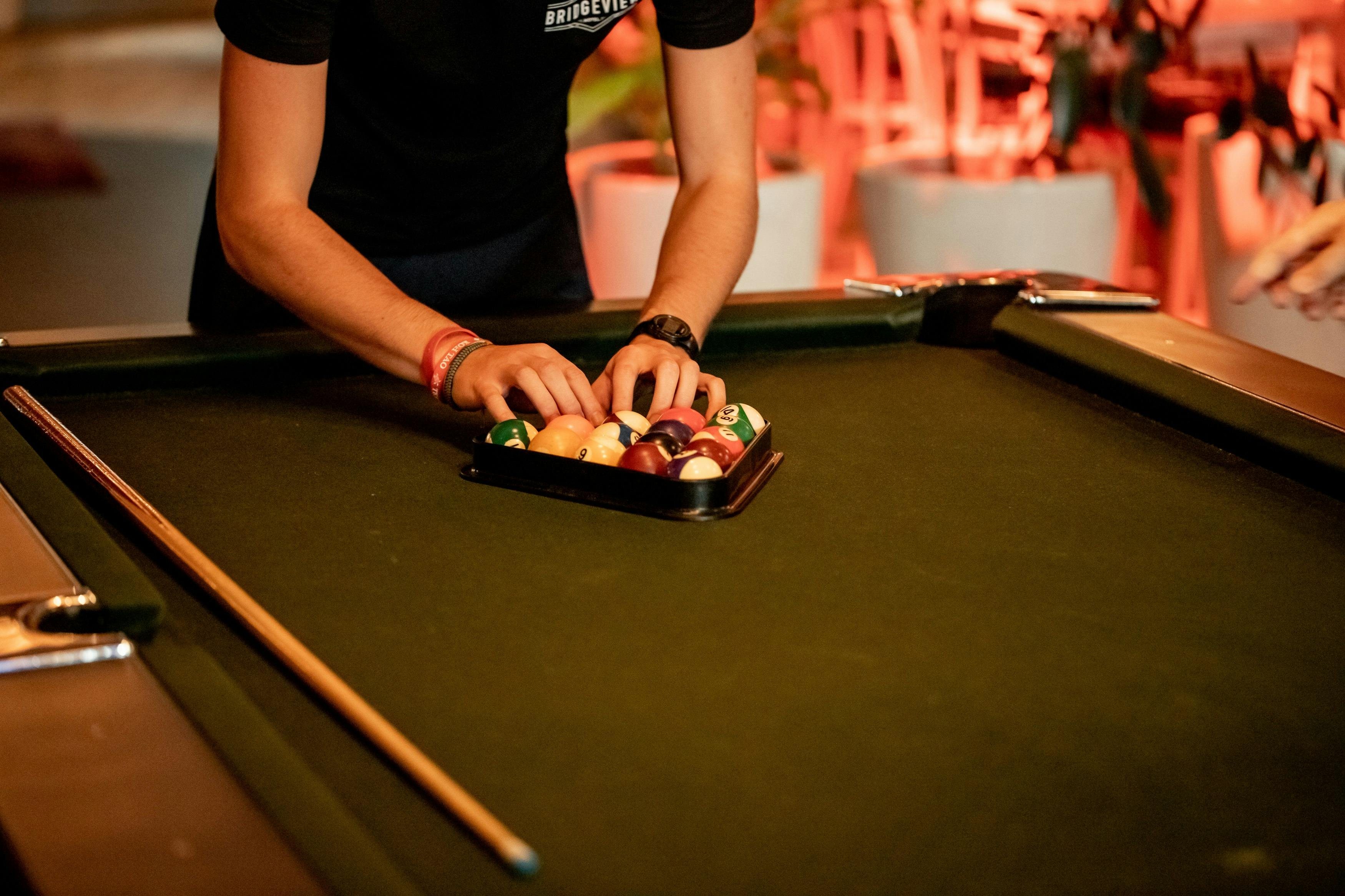 Setting up pool table