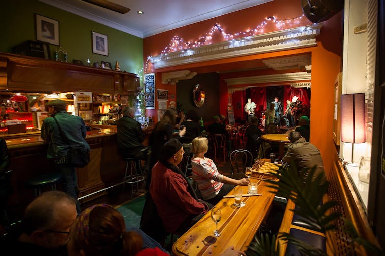 Governor Hindmarsh Hotel