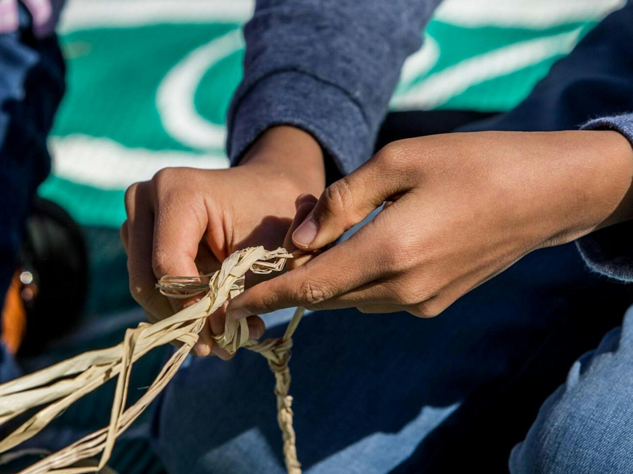 Aboriginal Weaving Class for Children 15 JAN 2020