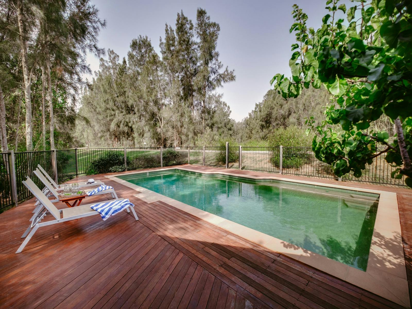 The Manor - Shared Estate Pool