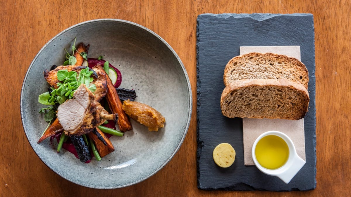 H2o Restaurant is open 7 days for breakfast & dinner.  Serving local produce where possible.