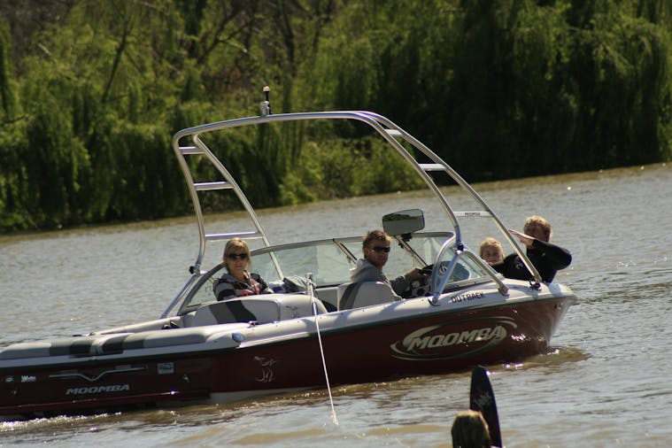 Freedom Boat Hire
