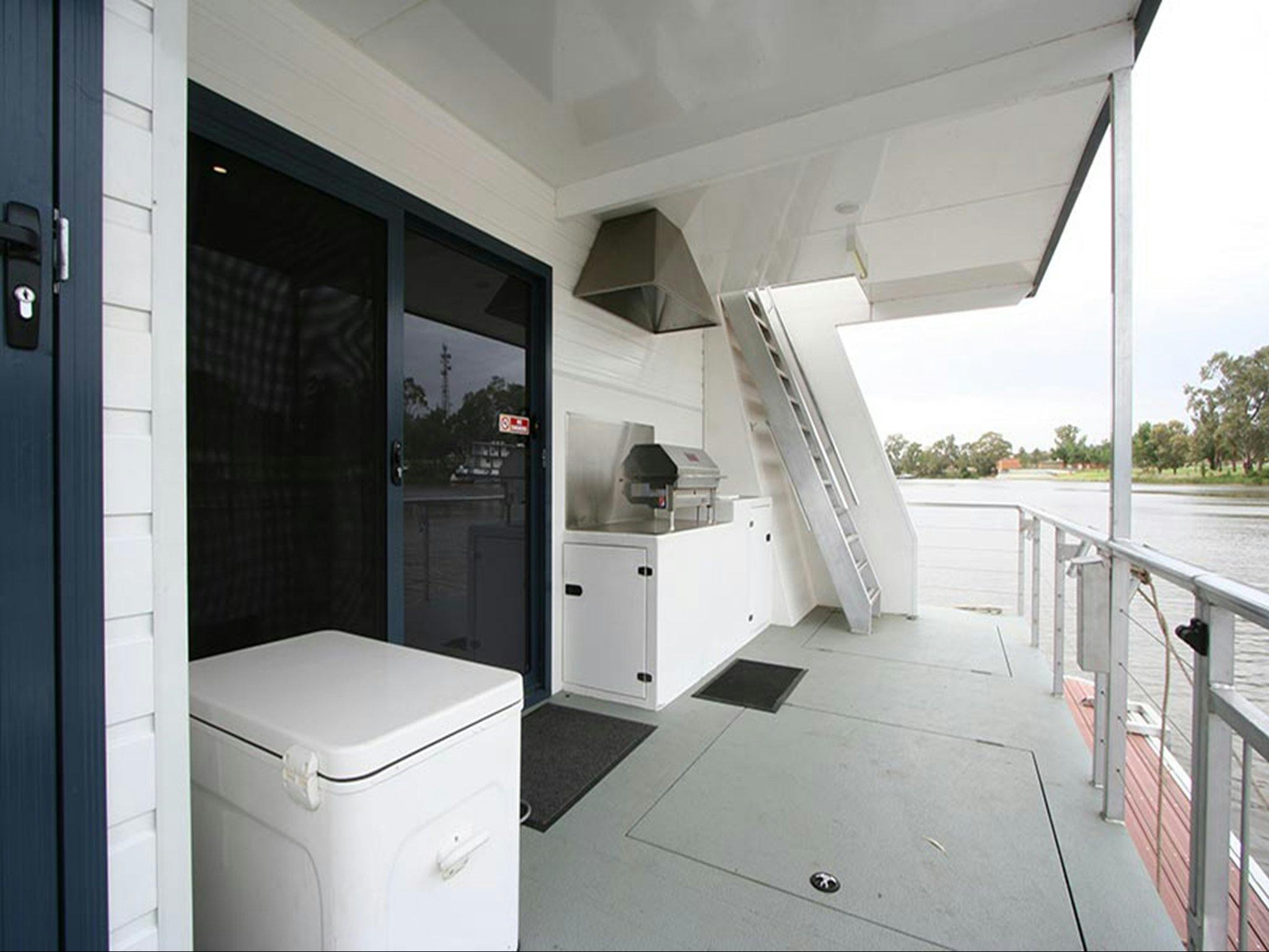 Margaylea's back deck