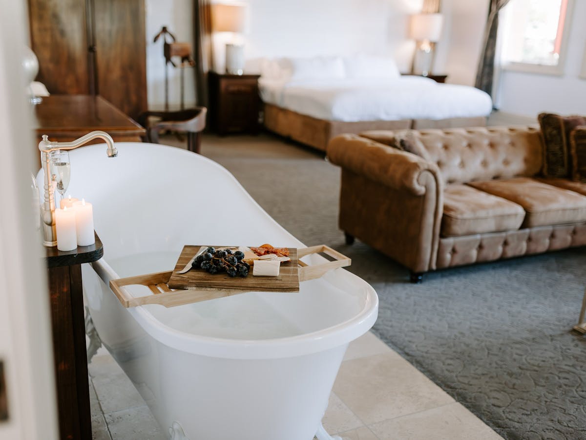 Luxury stay at the Abbey Luxury stay at the Abbey