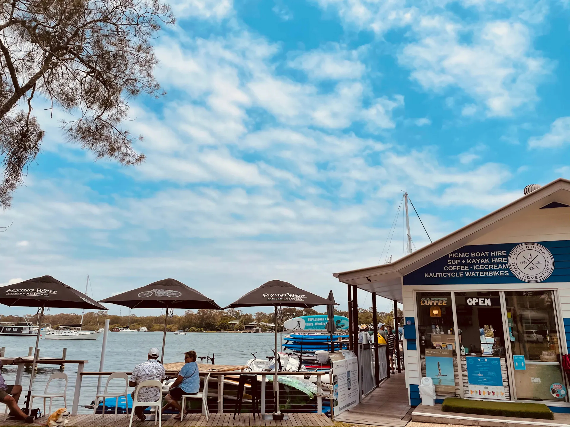 Eco Noosa Shop front Boat Hire, Waterbikes , SUP and coffee Kiosk