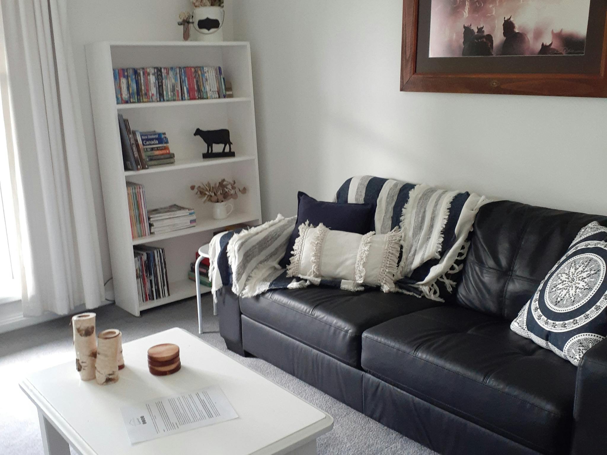 lounge area with television