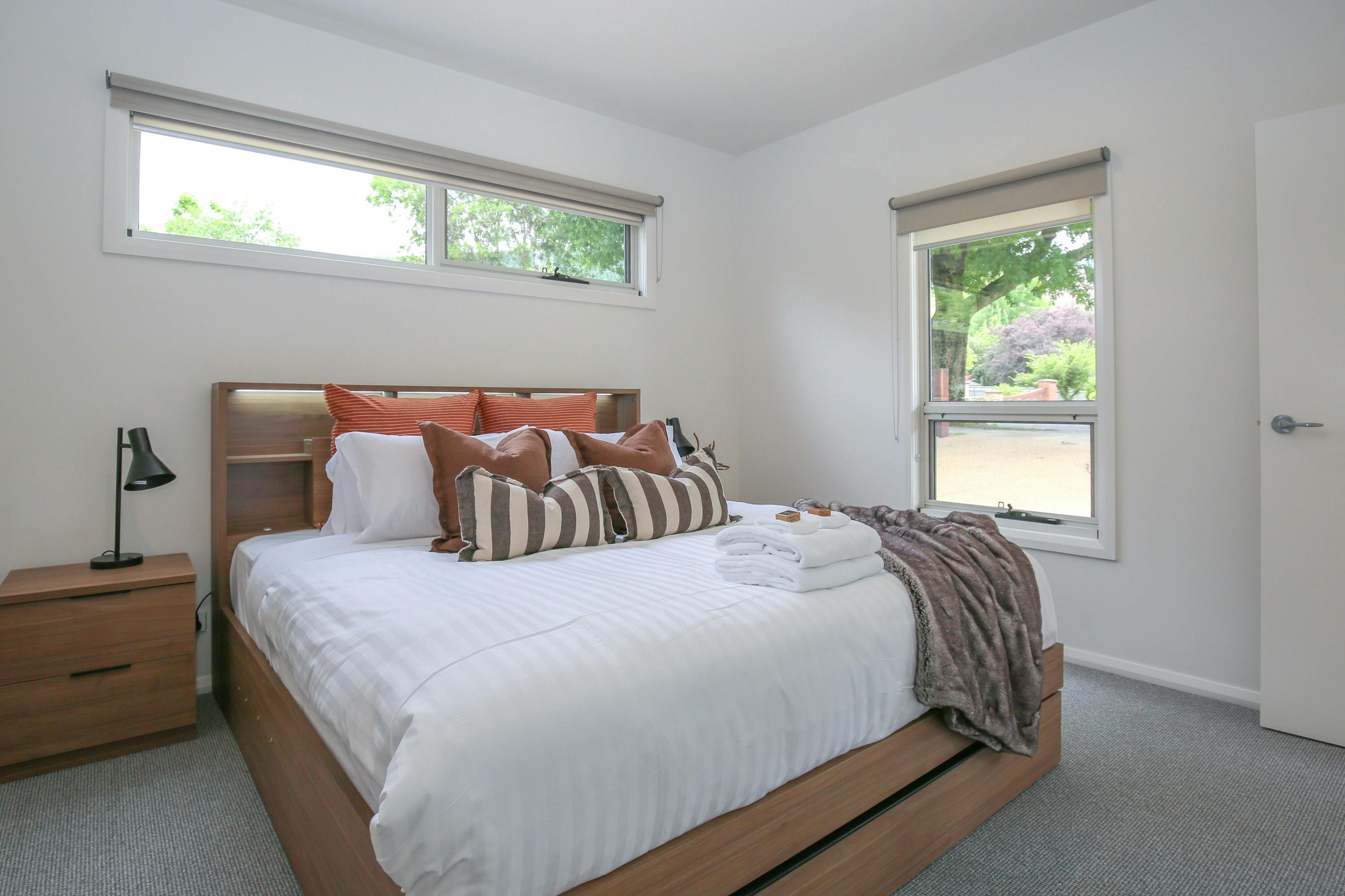 Toorak Treetop Bedroom