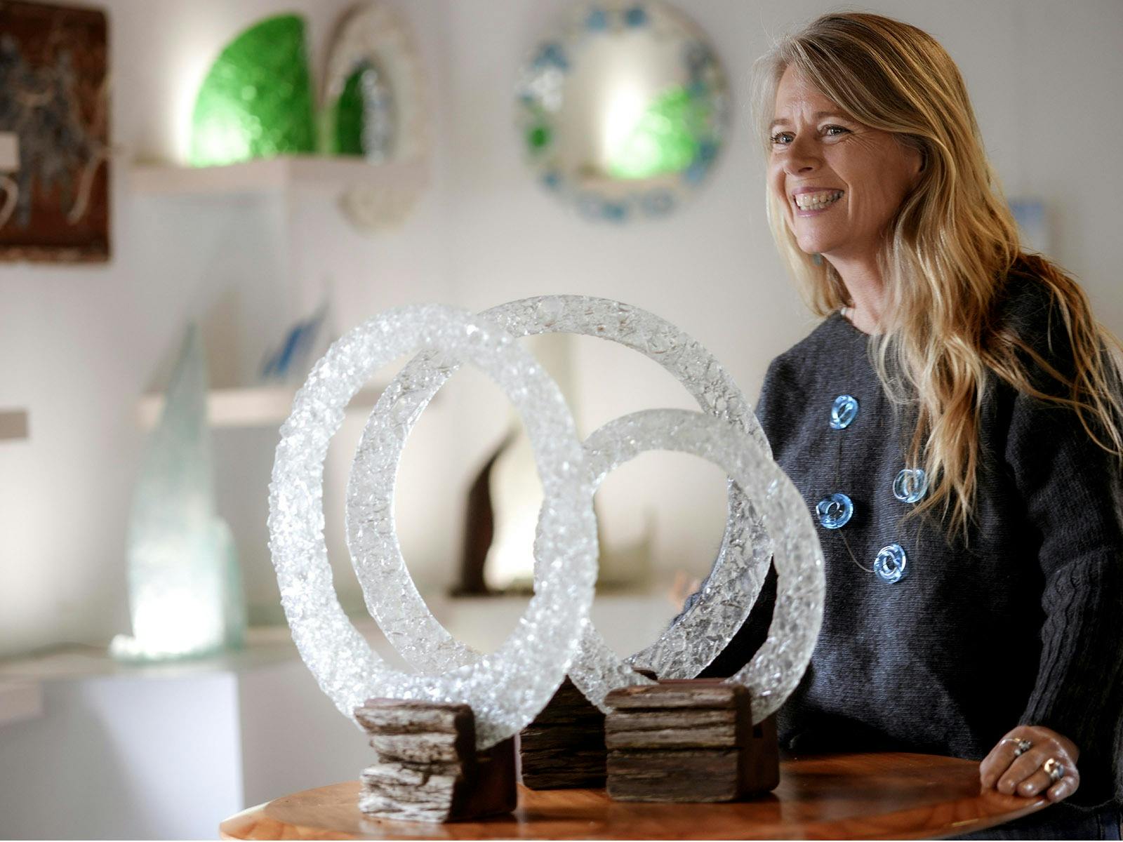 Cindy Poole Glass Artist - Gallery Experiences