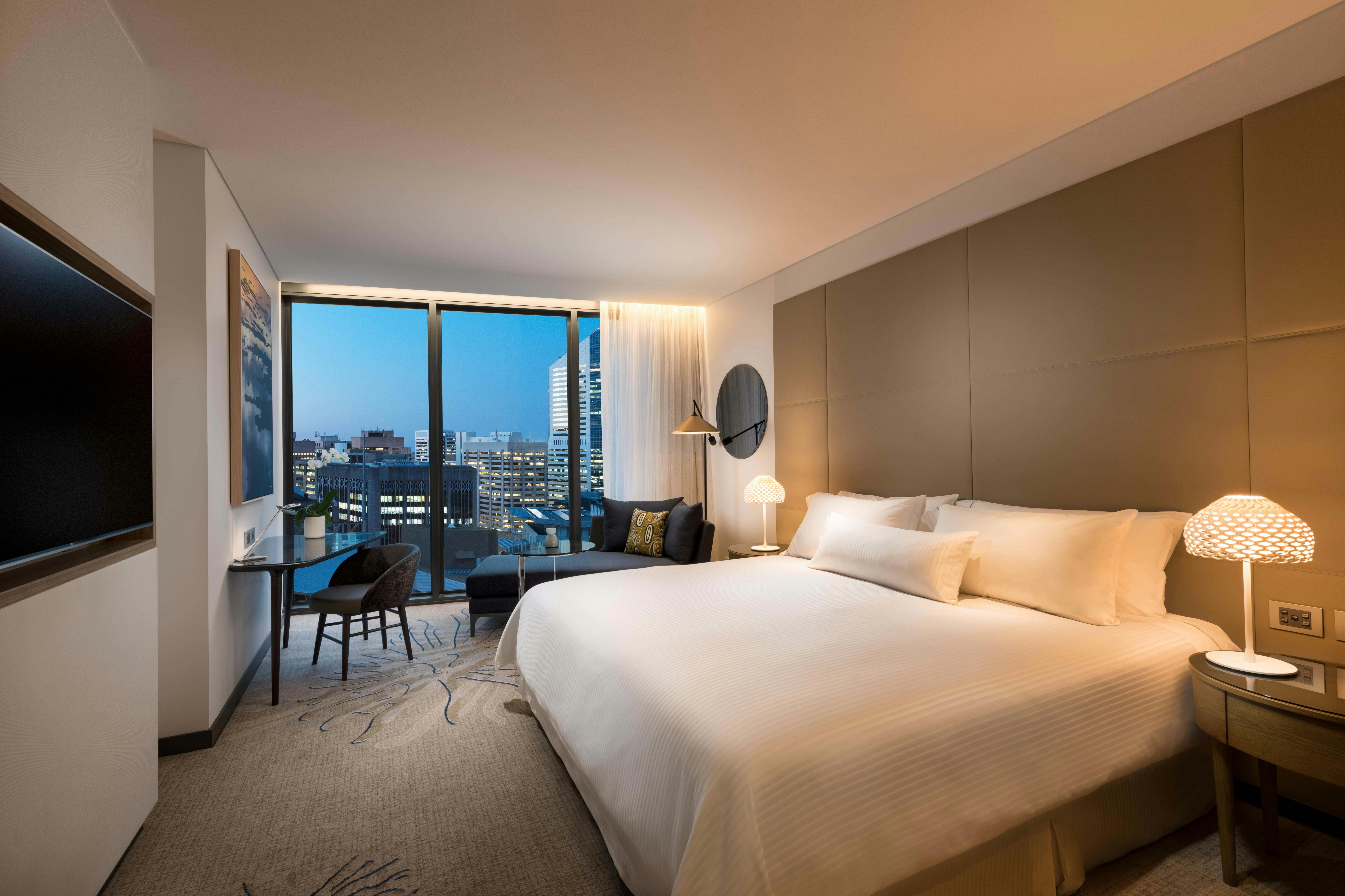 westin king bed brisbane city view