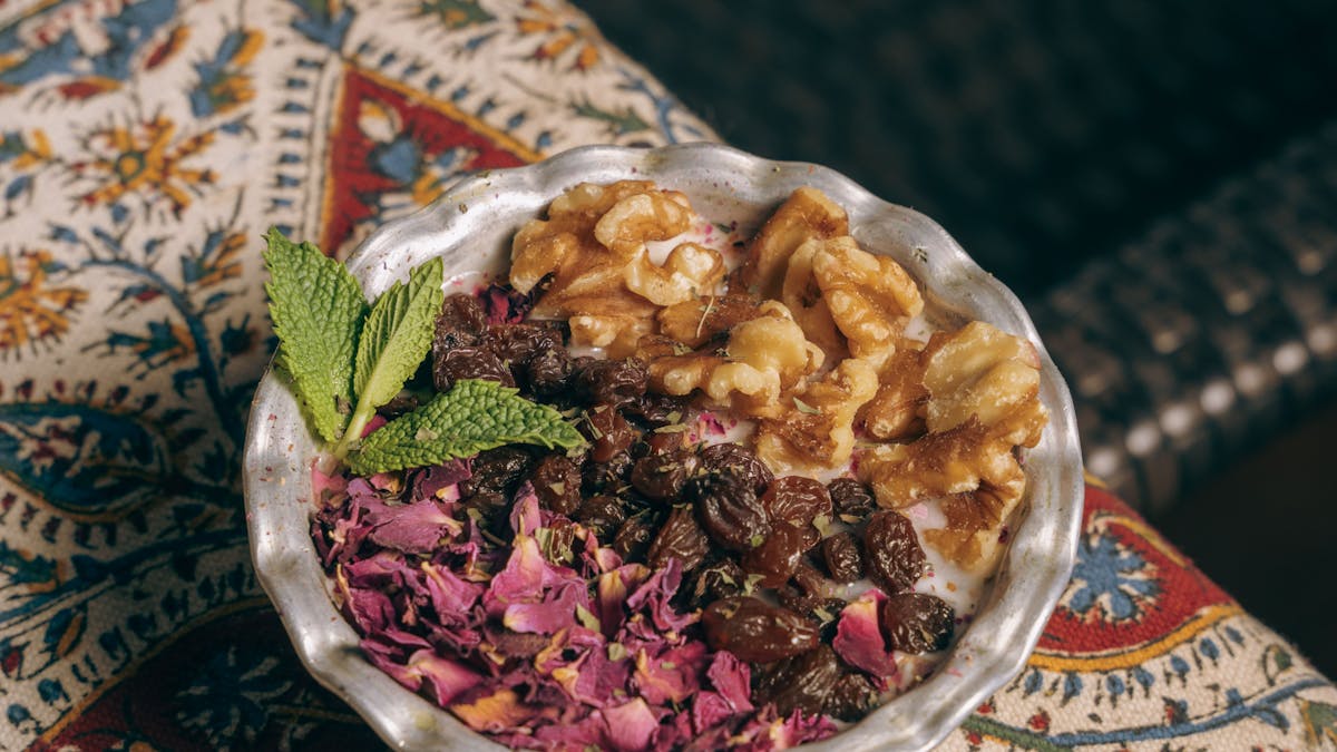 Shiraz Mast-o-khiar