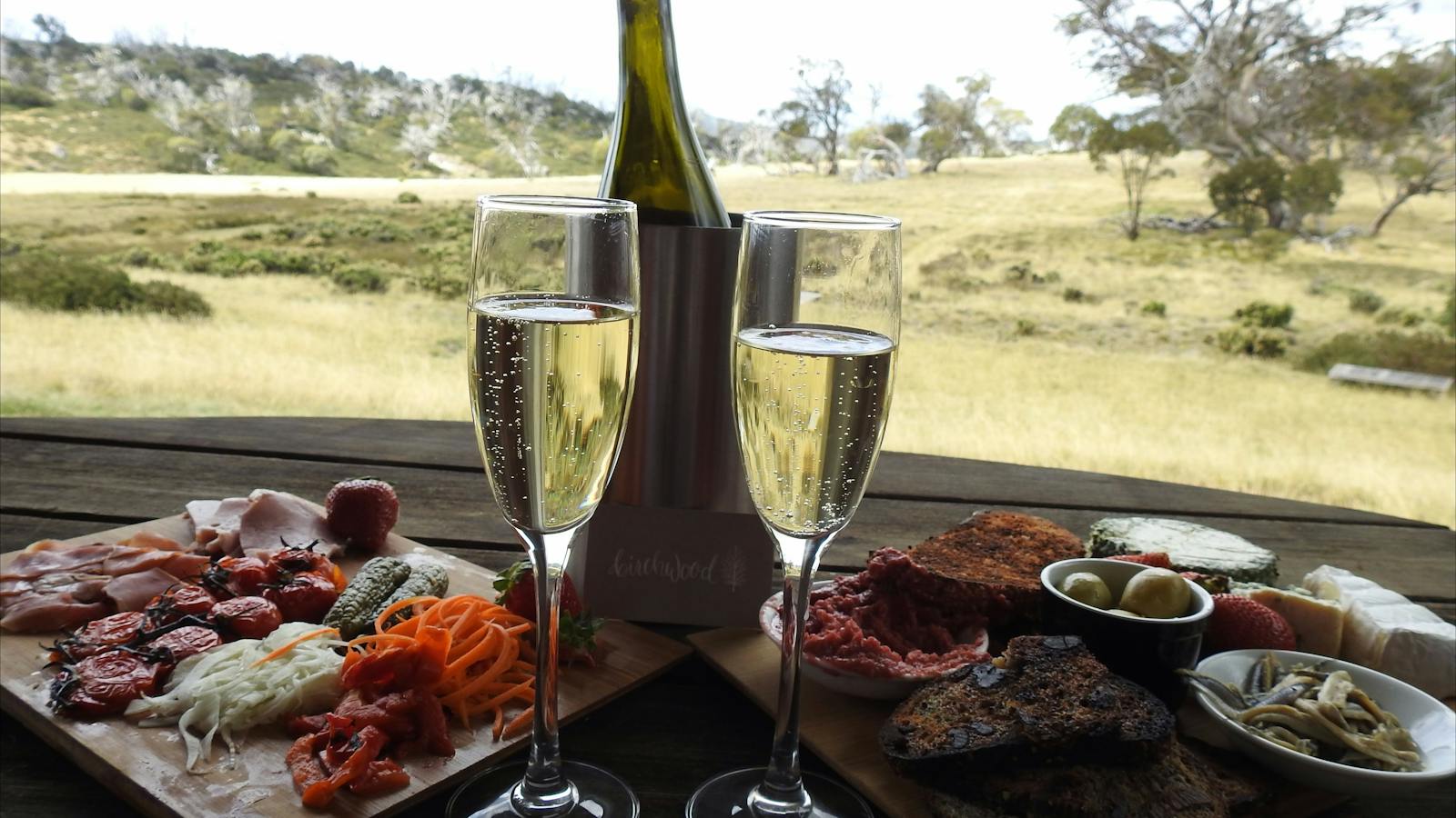 Gourmet picnic with great views