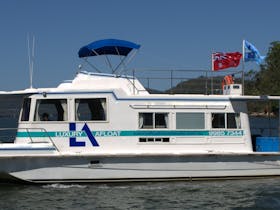 Luxury Afloat Houseboats and River Cottages