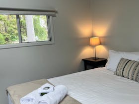 Mundulla accommodation; Mundulla Cottage and Cabins - Cabin interior