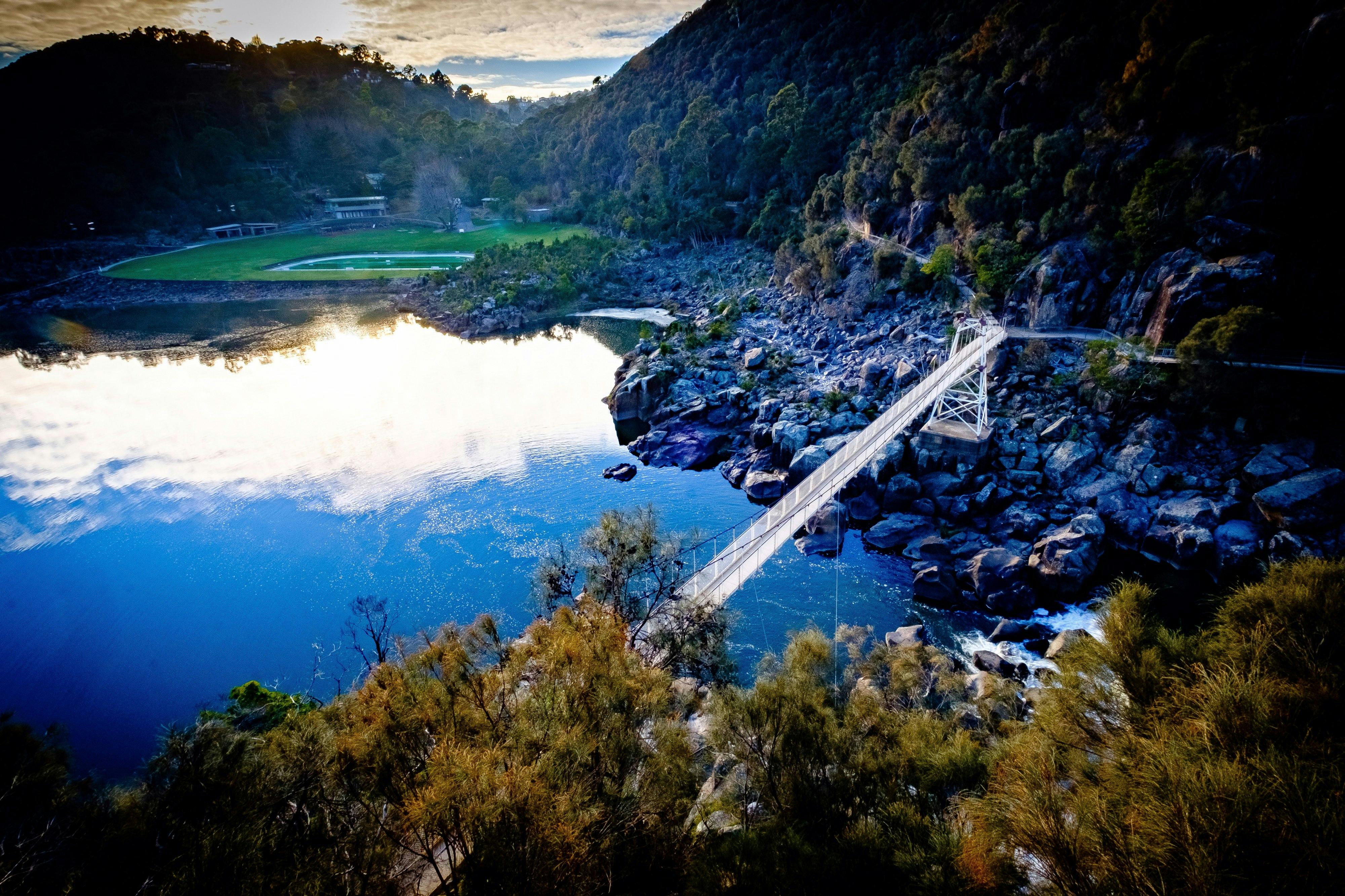 Alexandra Bridge and First Basin