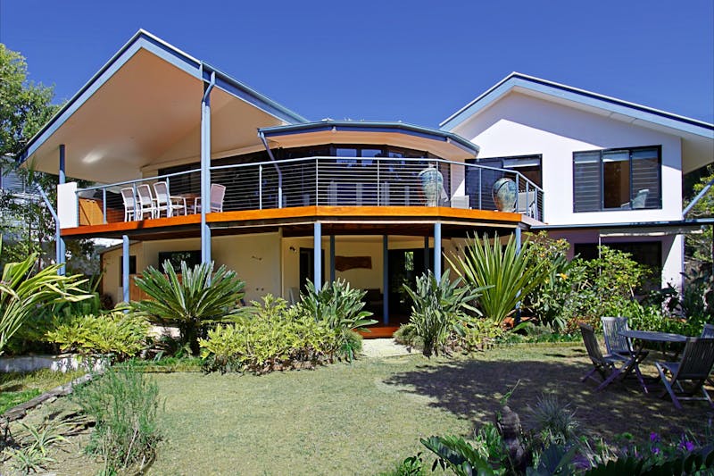 Oasis Spa Byron Bay Oasis Spa Byron Bay