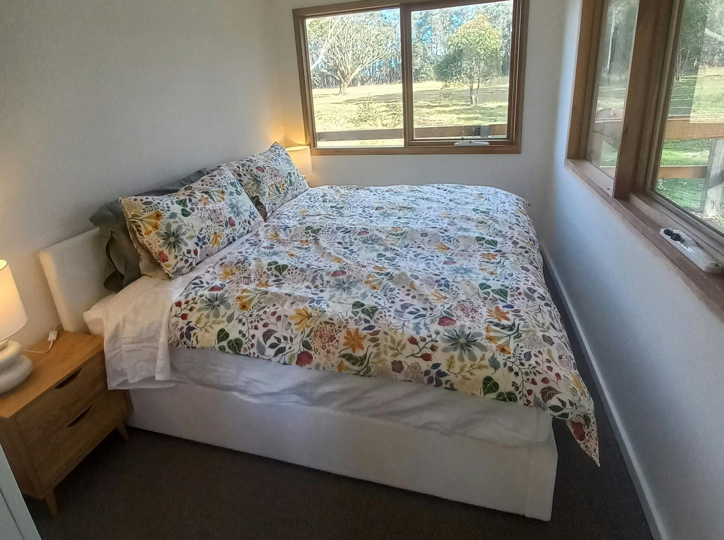 Bedroom in Gang Gang Hideaway (king or 2 singles)