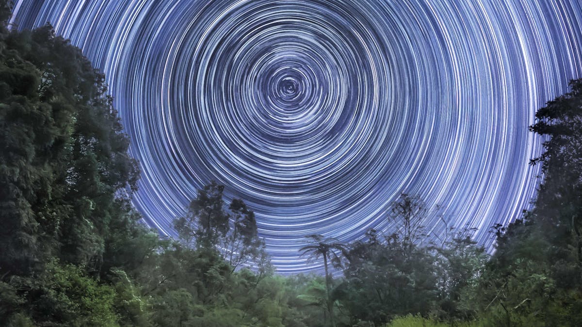 Learn how to photograph the Milky Way on the 2023 Gladstone Milky Way Masterclass