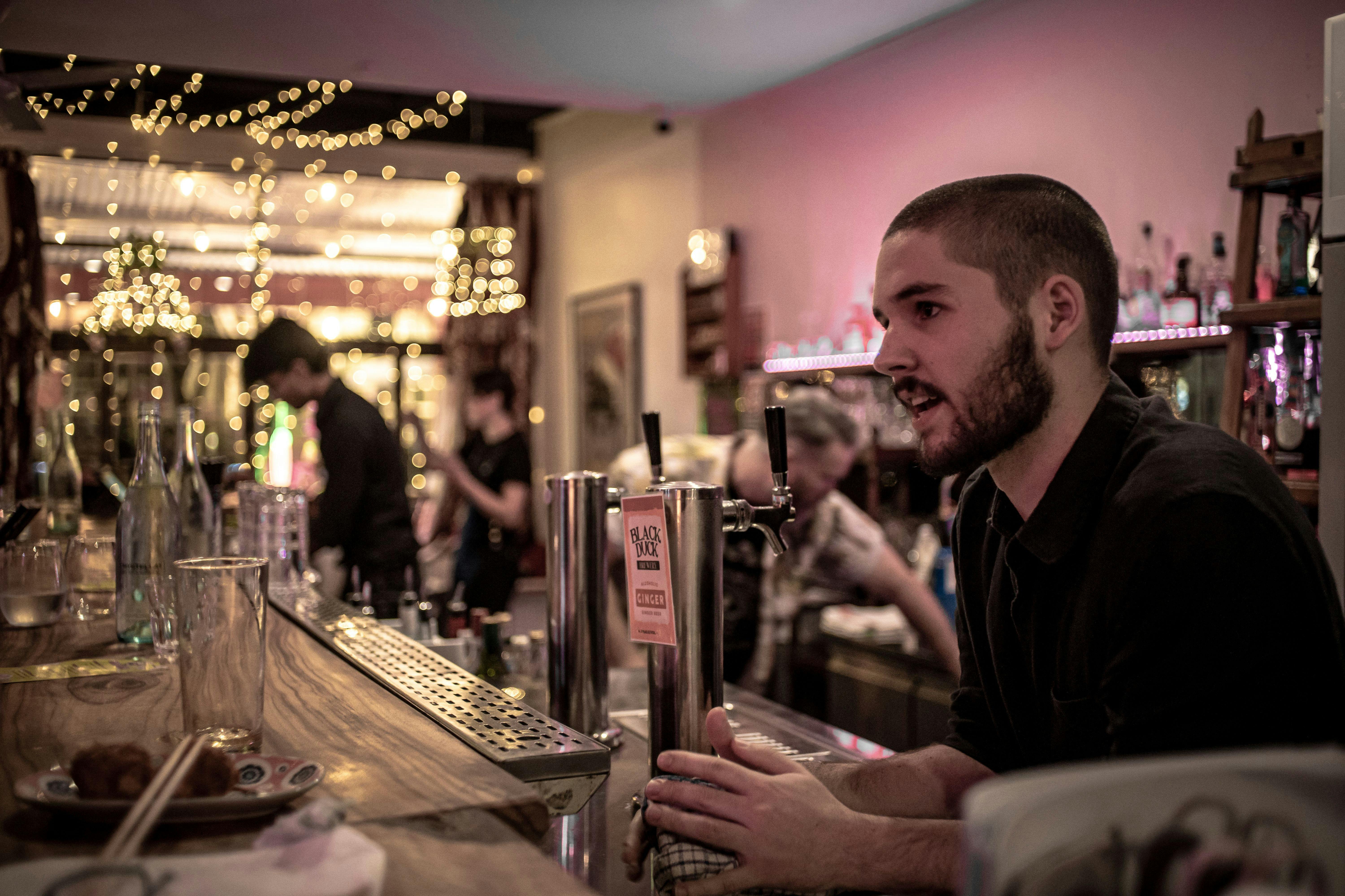 Quality Drinks and Bar Banter