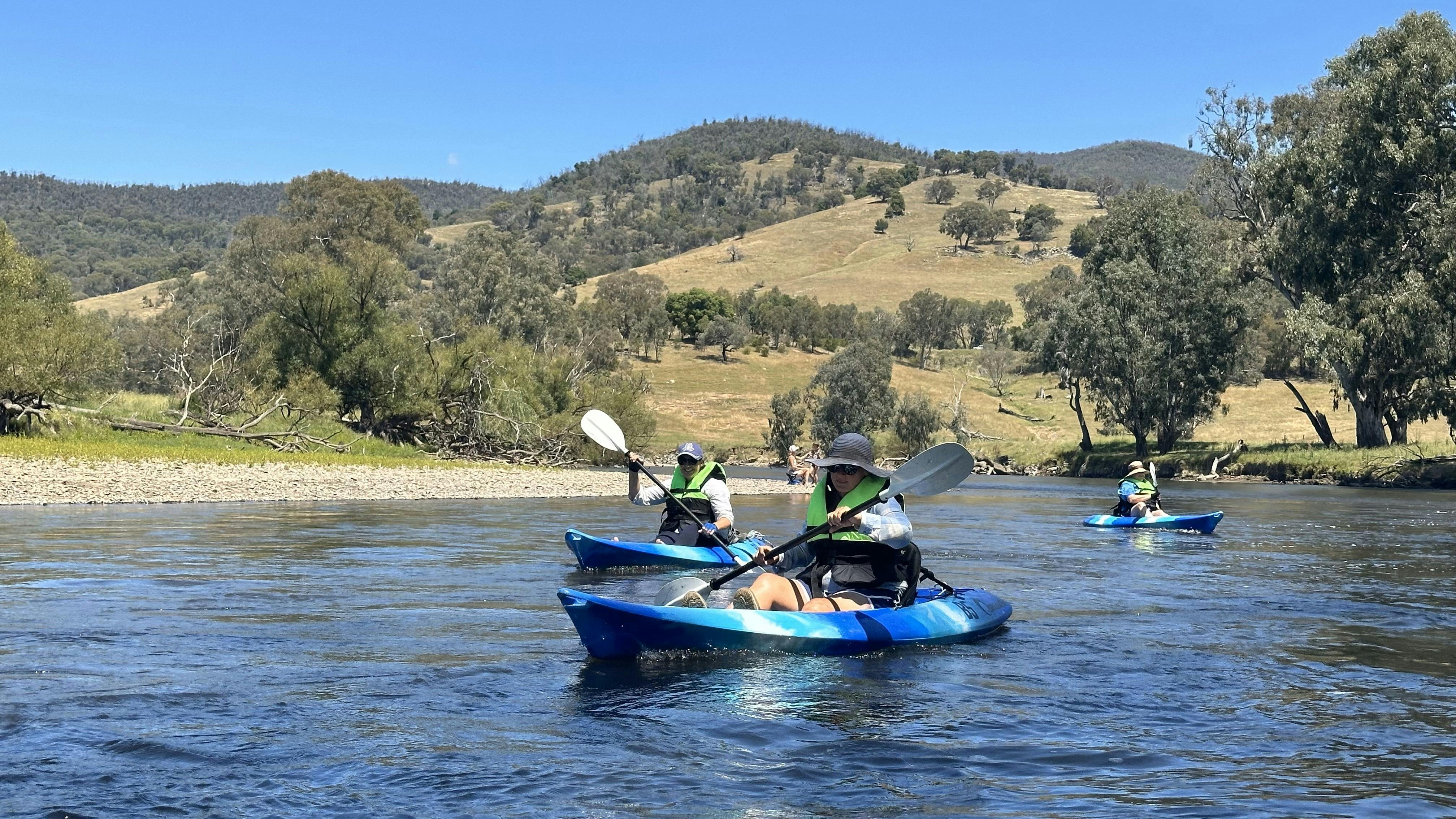 Kayak adventure on the beautiful Upper Murray River at Jingellic and Tintaldra