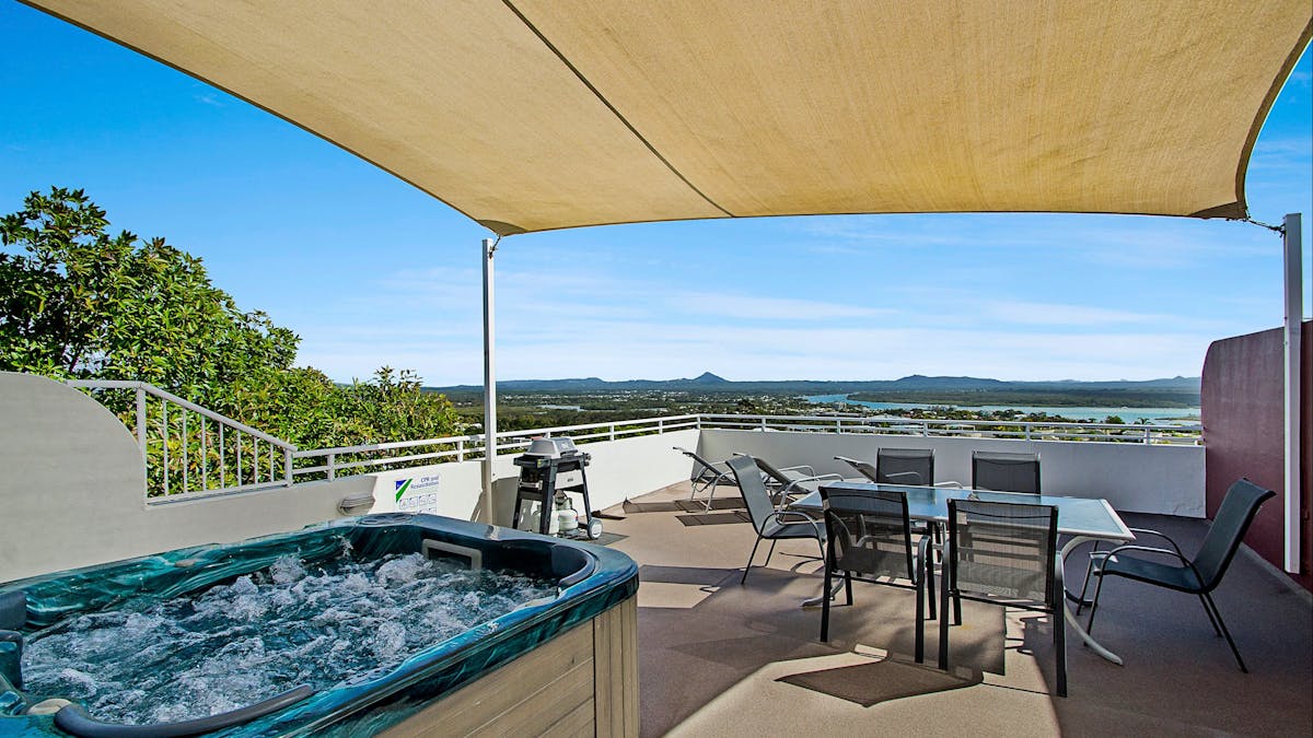 Bali Hai Apartments Noosa