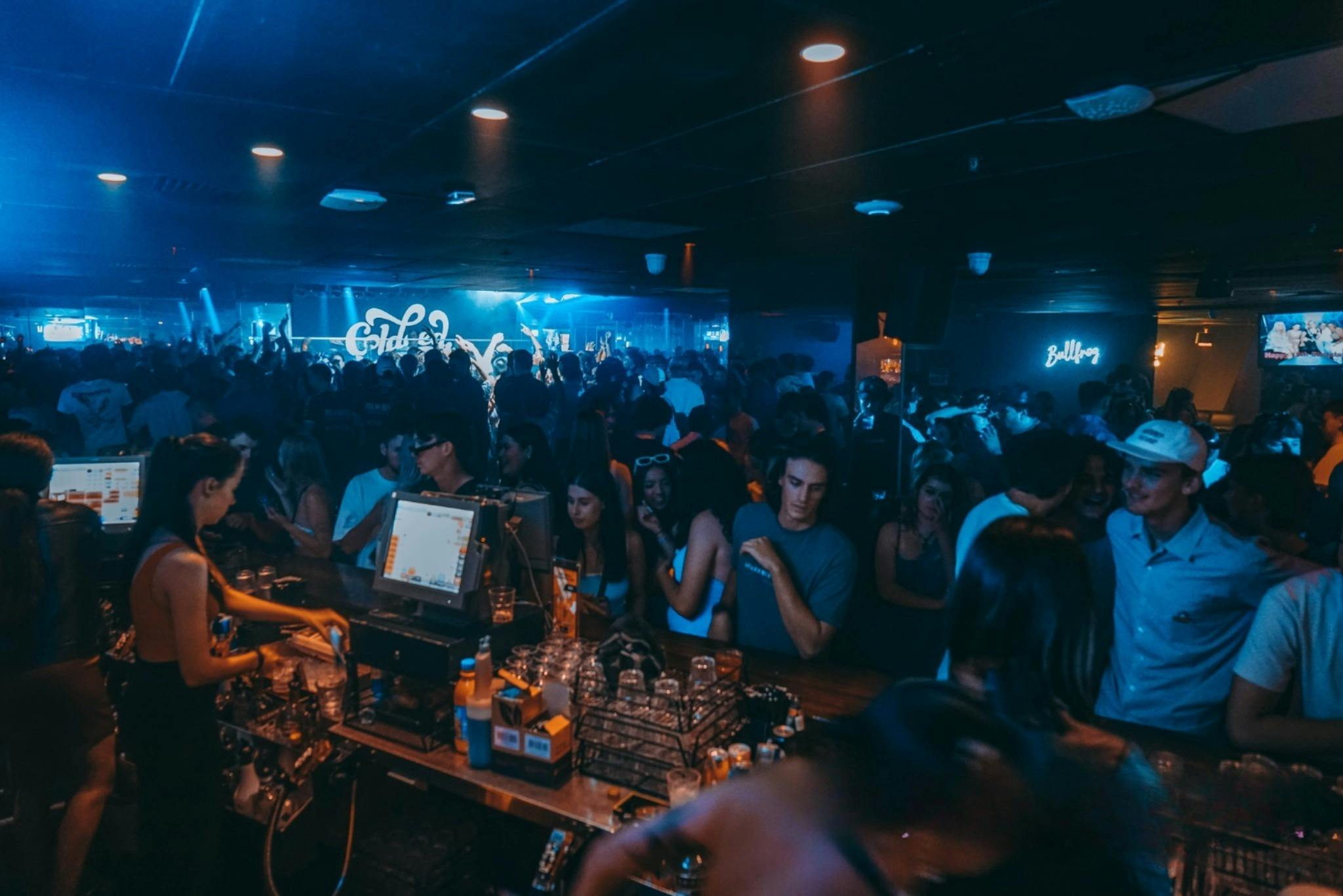 Cocktails Nightclub