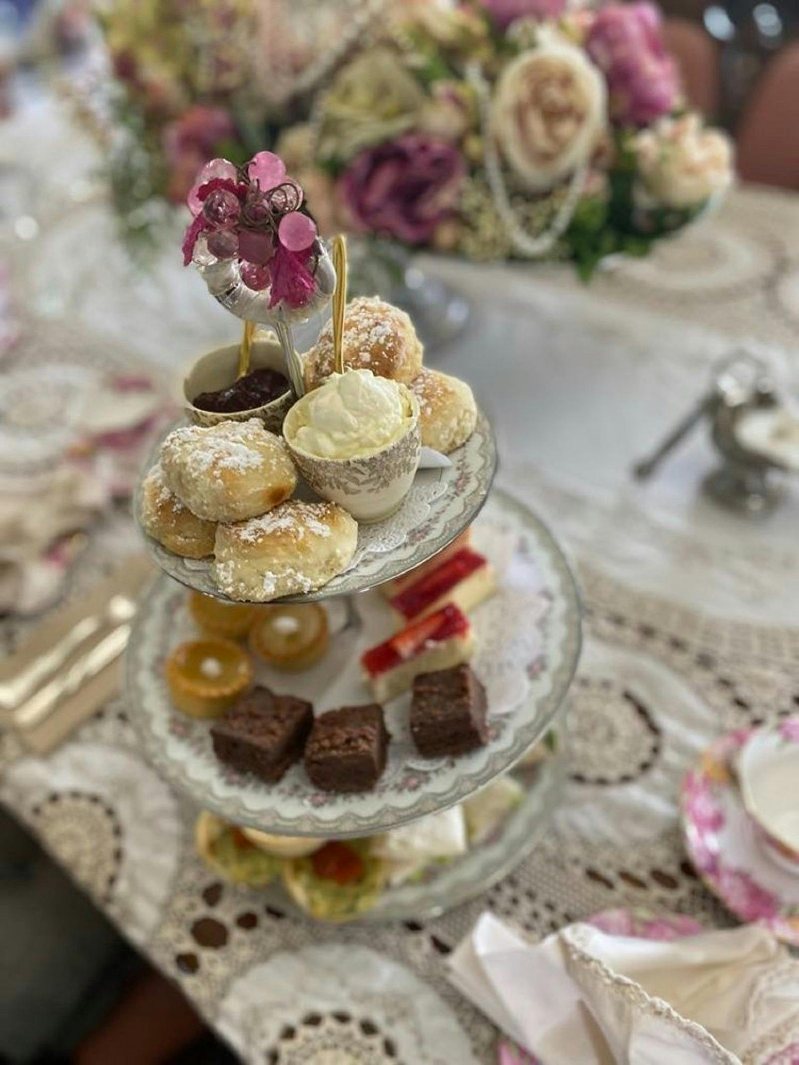 High Tea at The Gables - Maclean edit
