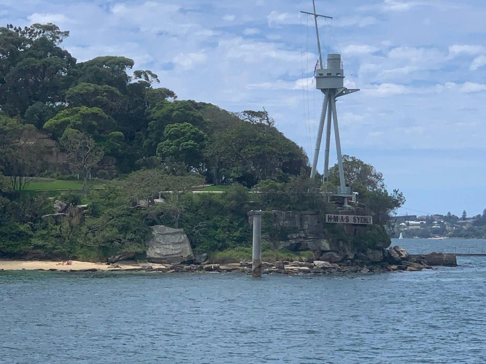 Image of views on Sydney Harbour from the ferry to Watsons Bay