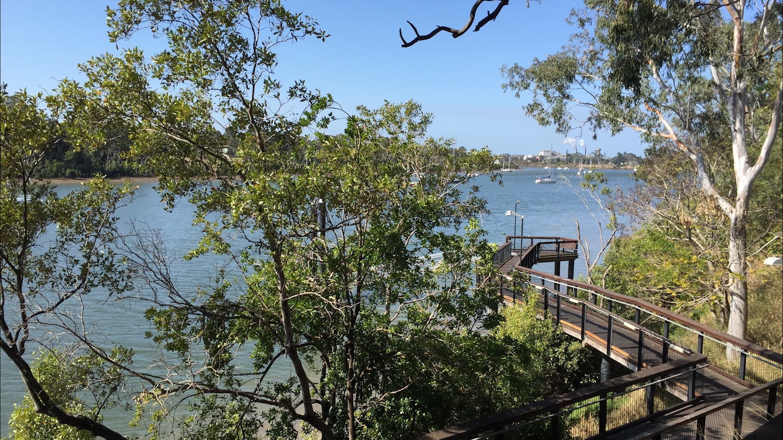 Riverside Parklands and Playground
