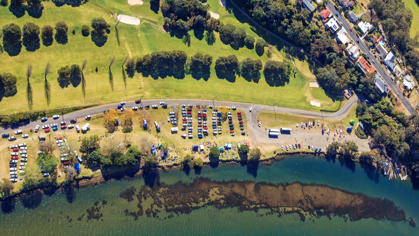 The Shoalhaven River Boat Ramp neighbors the golf course on the northern banks.