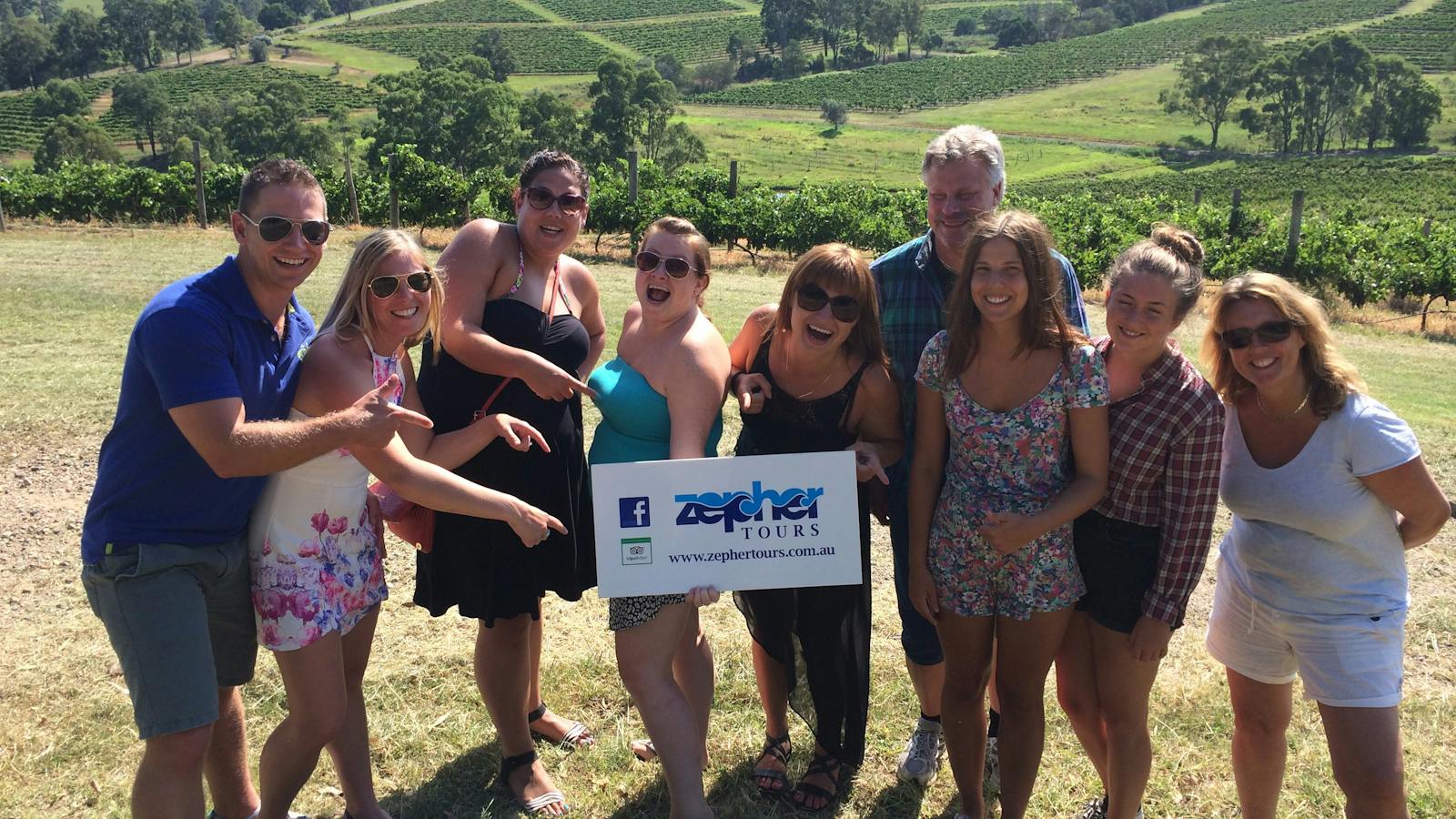 Hunter-Valley-Wine-Tour-Including-lunch-Cheese-&-Chocolate-Tasting-With-Wildlife-Experience