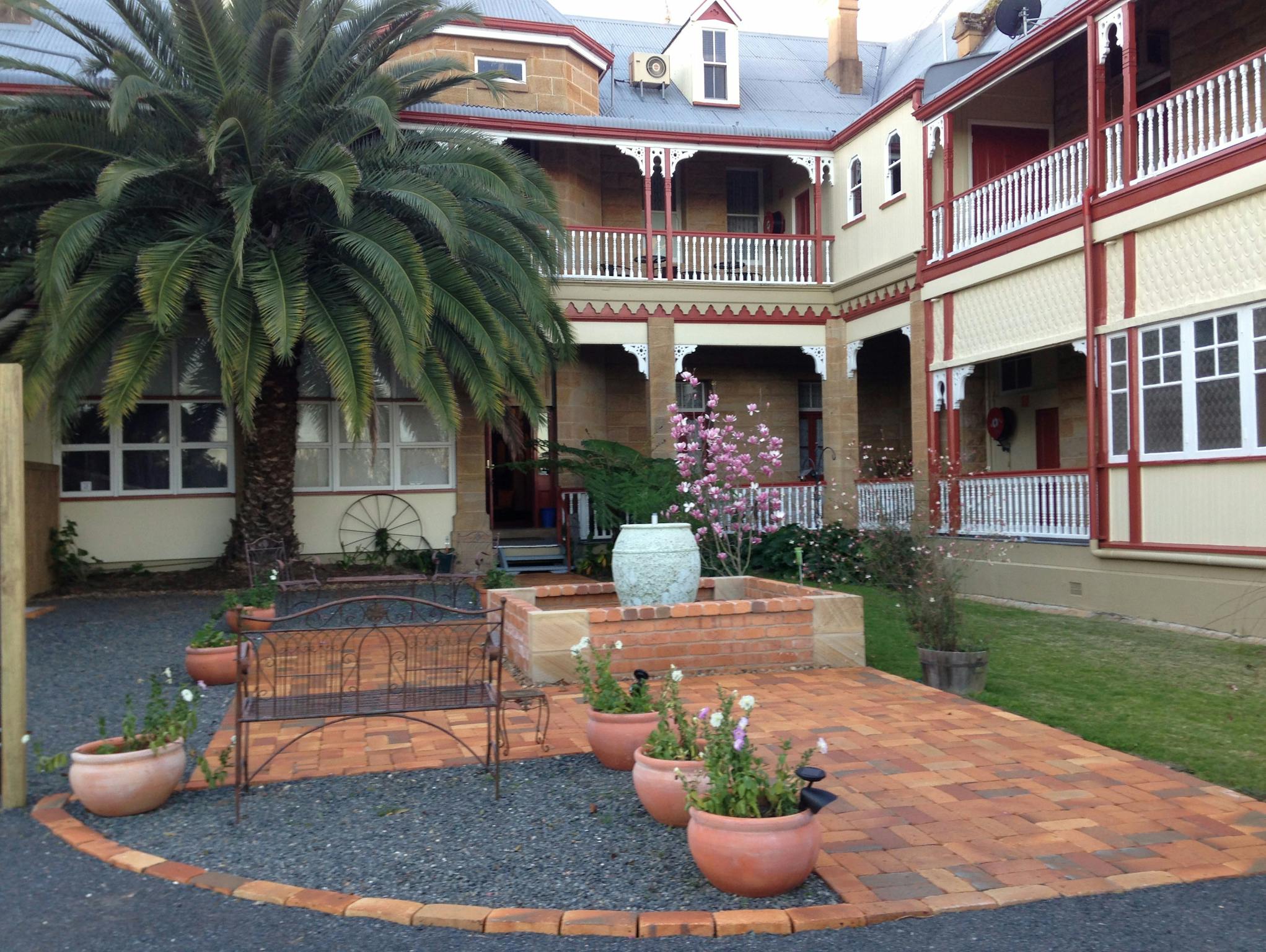 Boutique Bed and Breakfast accommodation in Warwick Queensland
