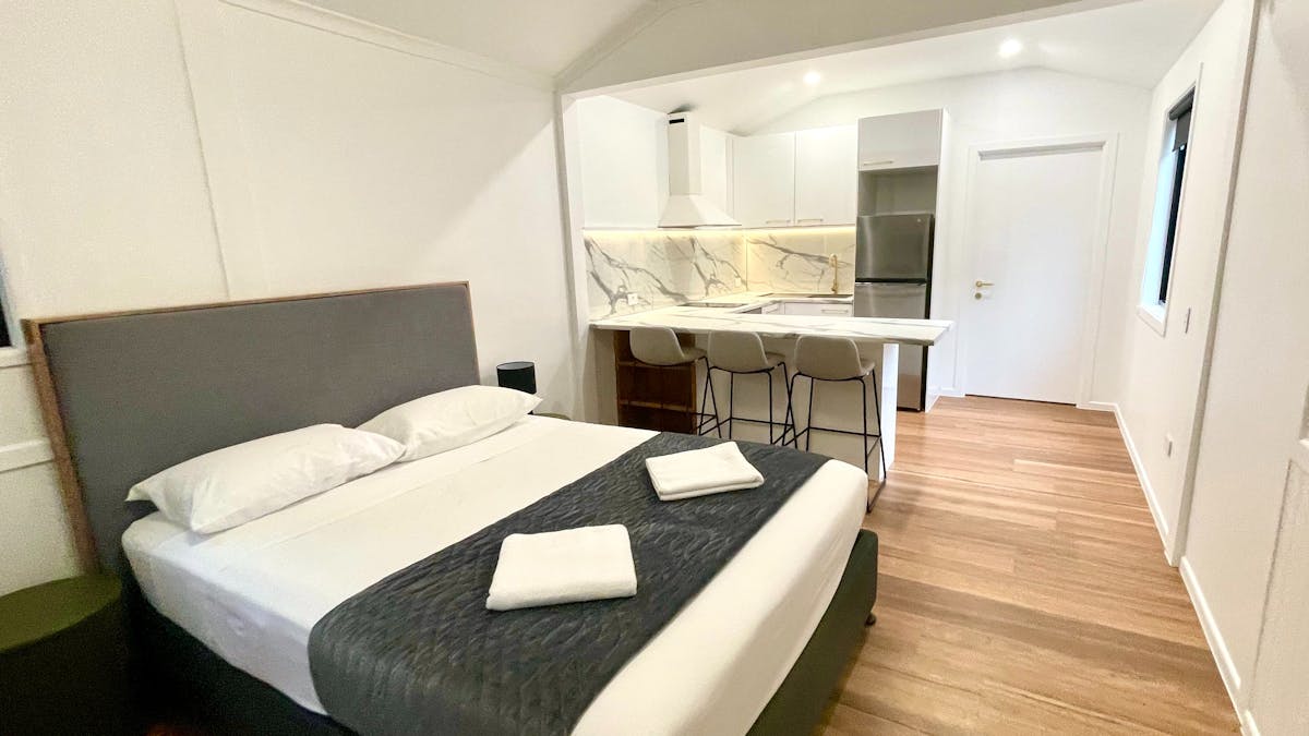 XL air-conditioned cabin with 1 queen and 2 single beds. Wheelchair friendly with ramp access.