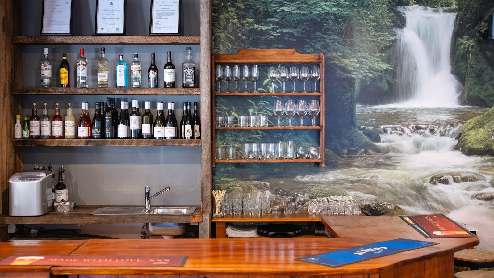 The bar at Maydena Eats