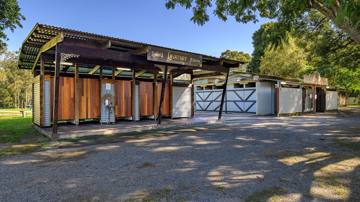 Toilet Block