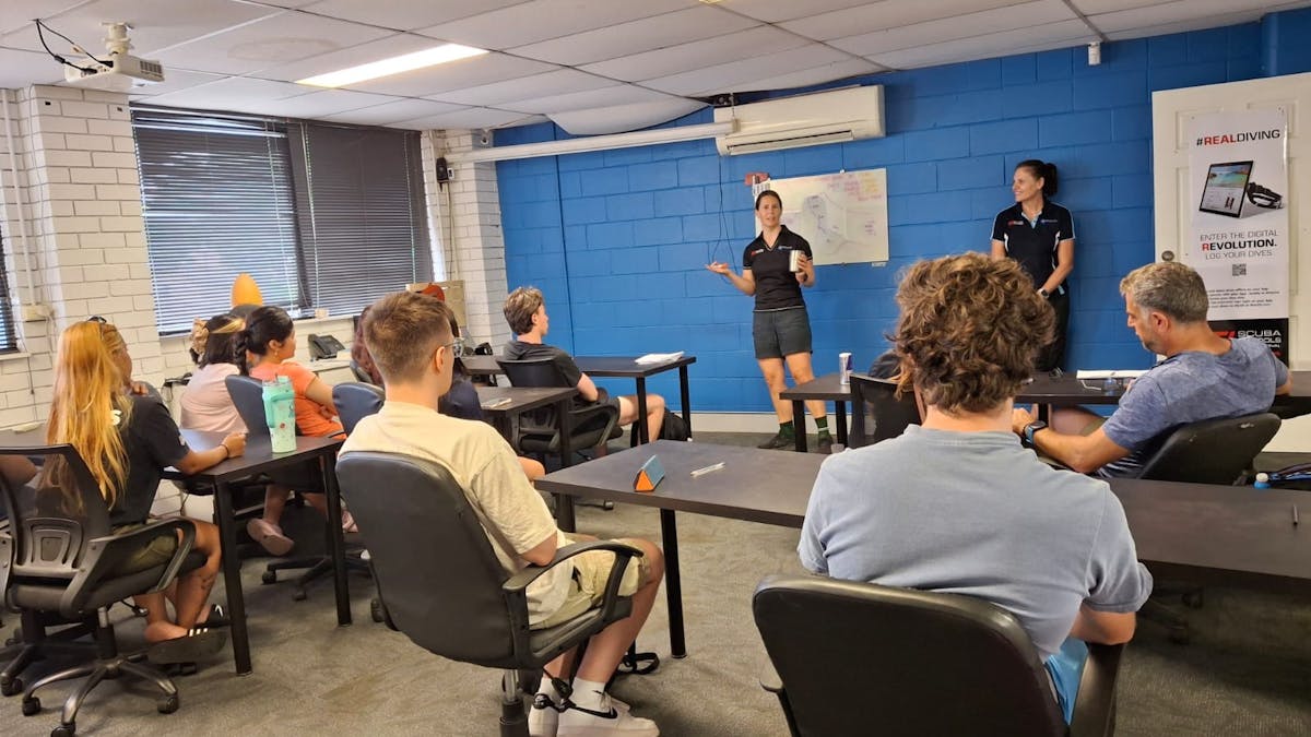 Brisbane Dive Academy - Learn to Dive