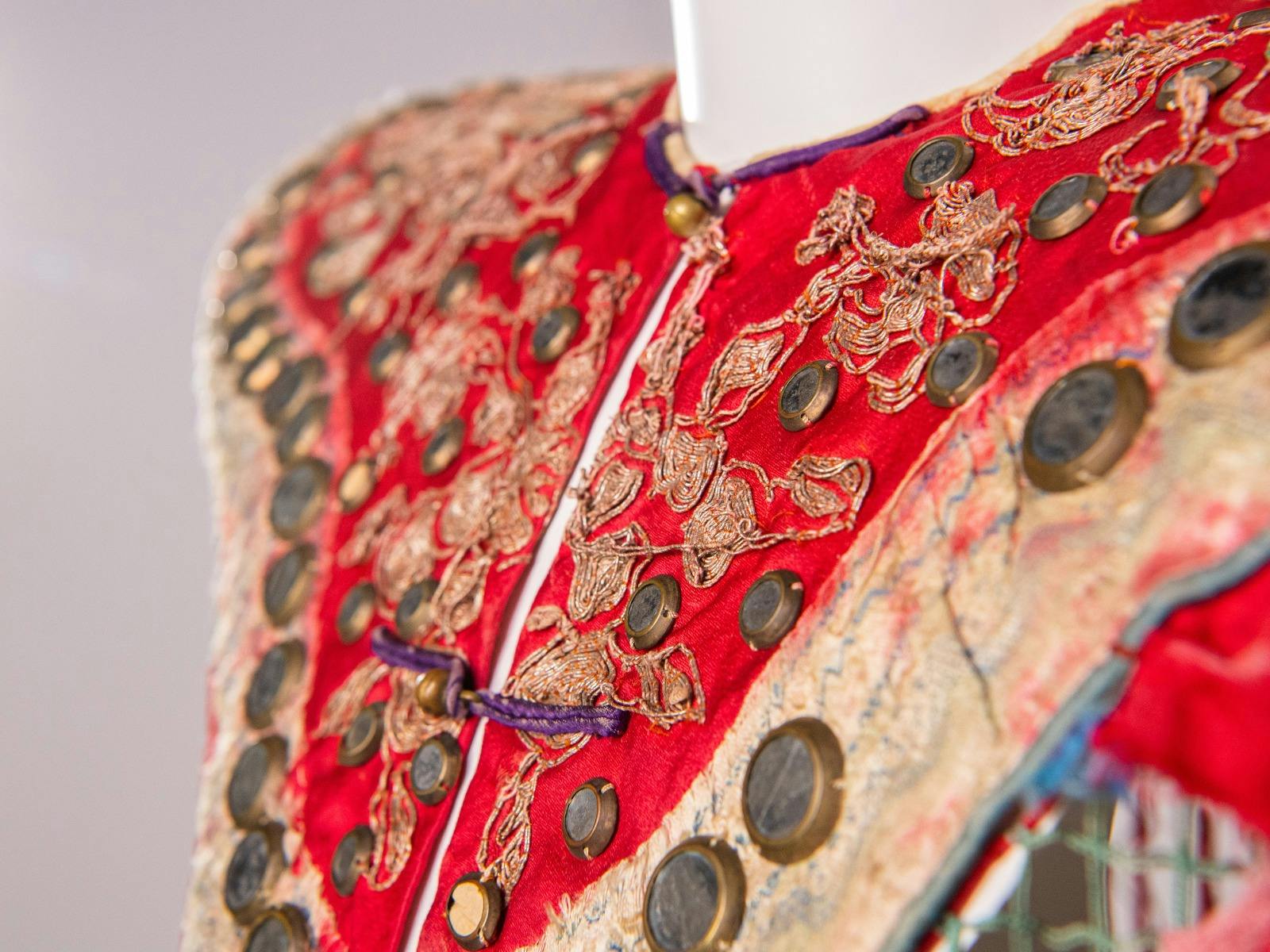 Close up on Chinese garment