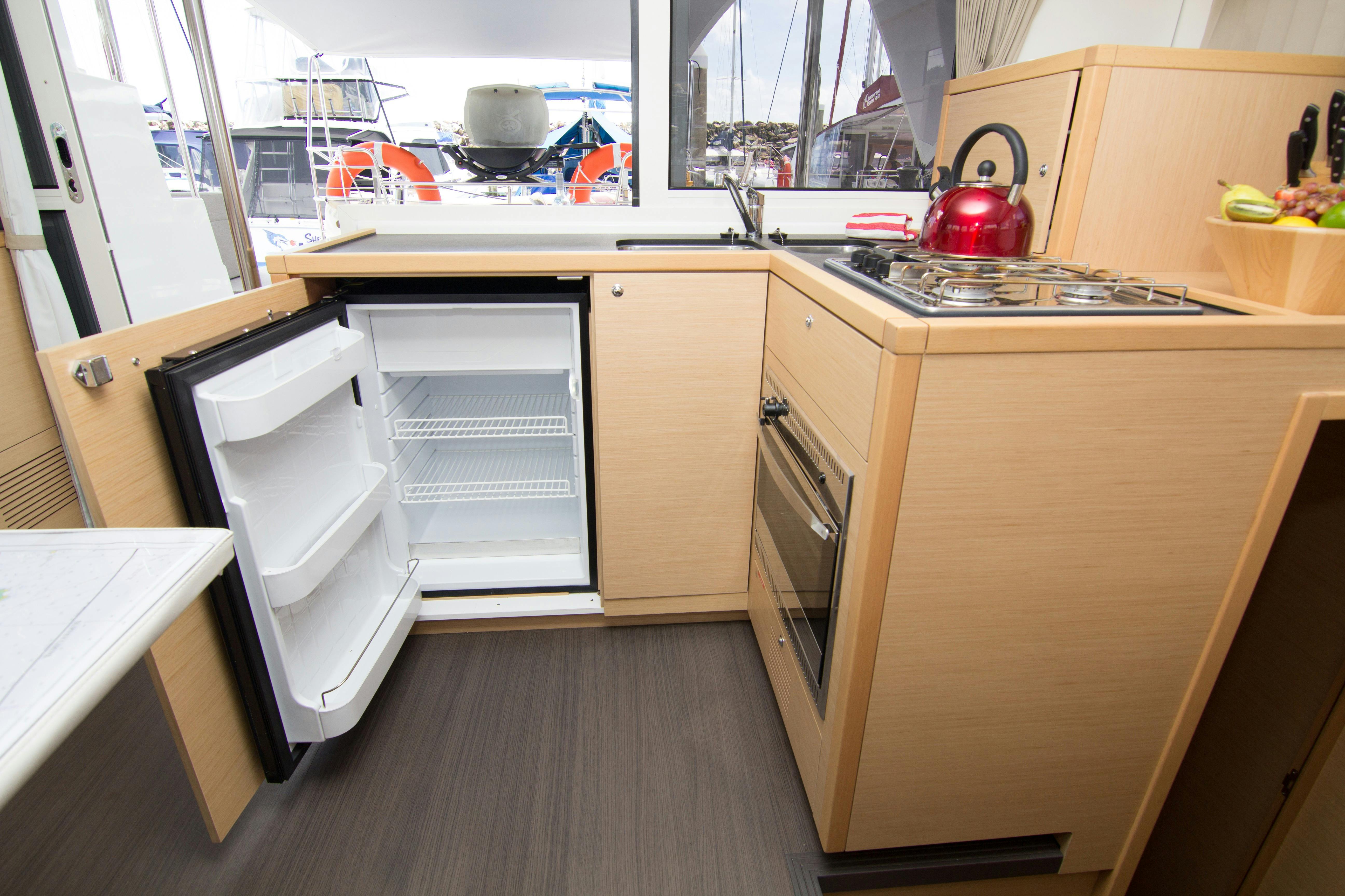 Lagoon 40 - "Whitsunday Dreaming", Galley