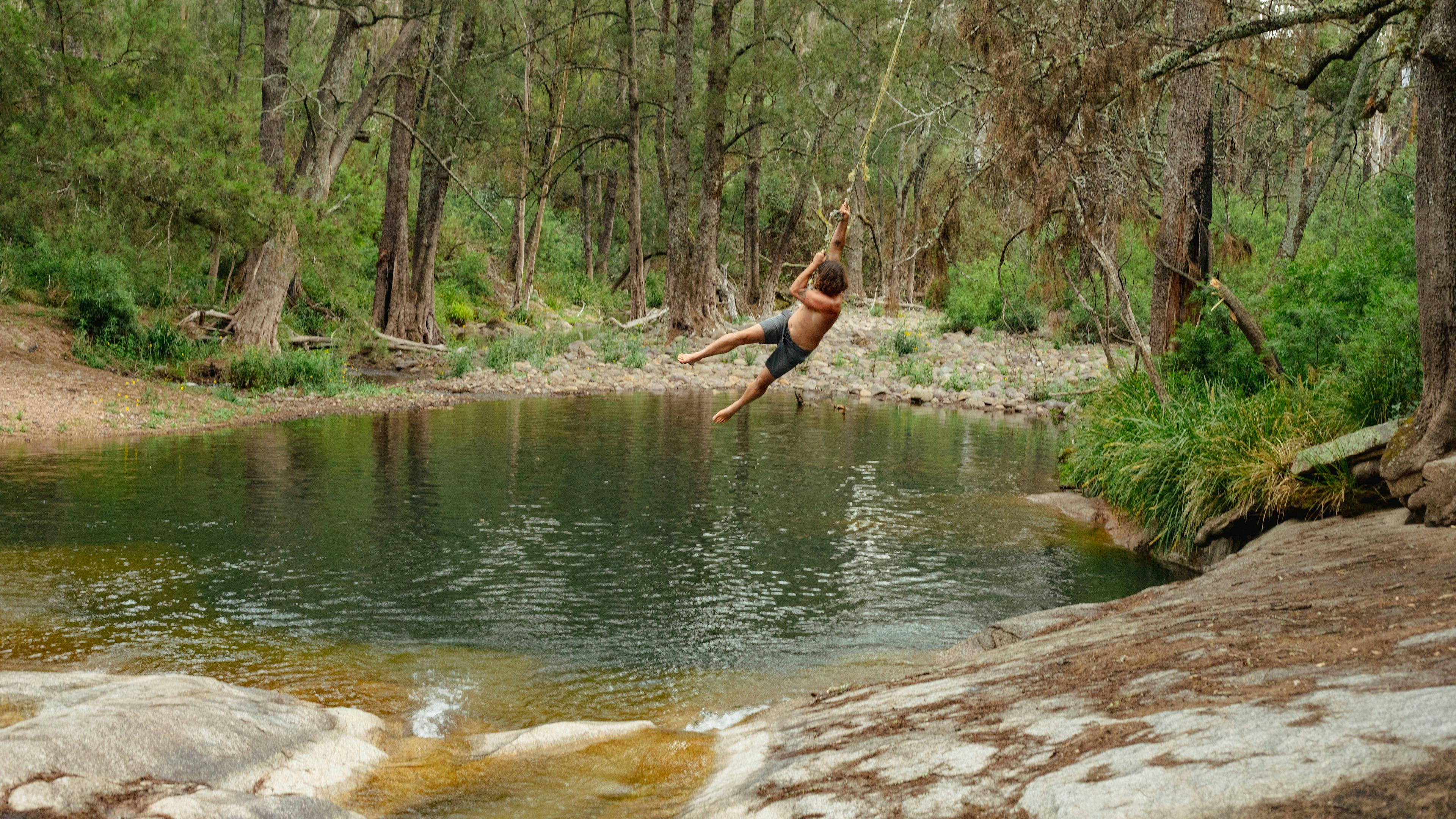 Rope swing