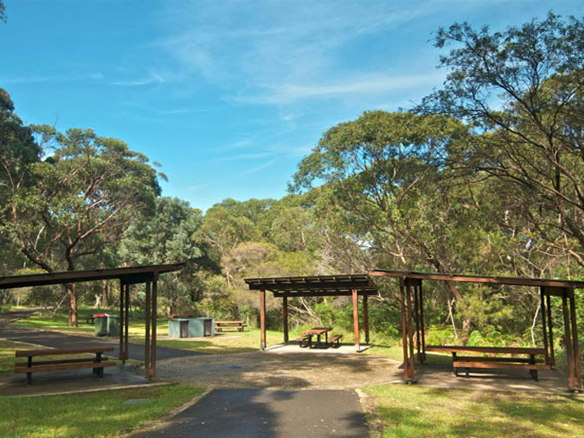 Girawheen picnic area shelters, Wolli Creek Regional Park. Photo: John Spencer